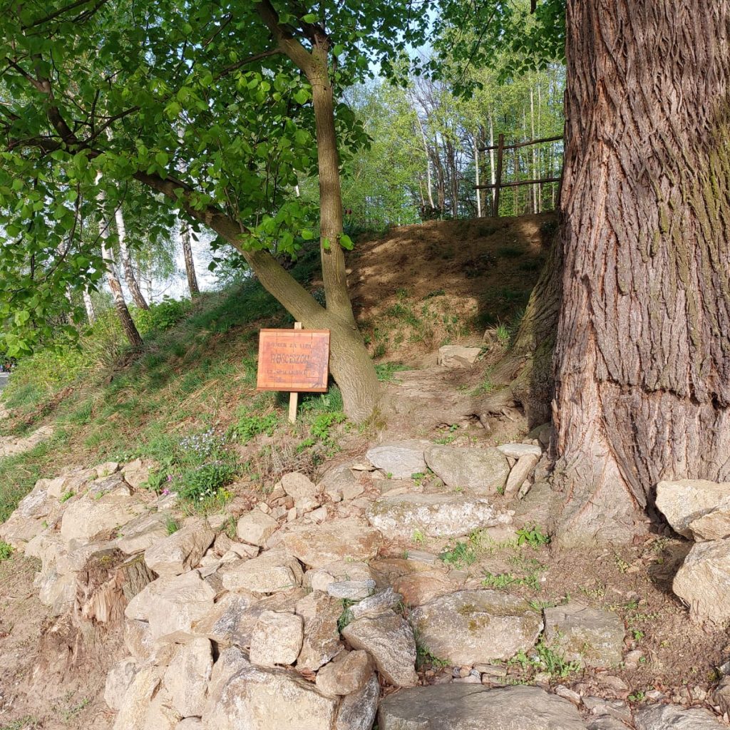 2b940ba8-7eb1-457c-8f6d-6991eb88efee